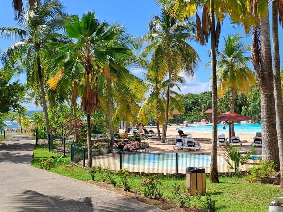 Avec Vue Exceptionnelle, Et Piscine, Village Sainte-anne * Sainte-Anne (Grande-Terre)